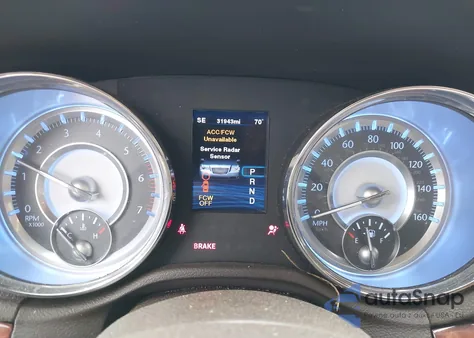 2011 Chrysler 300C из США, поврежденный, VIN 2C3CA6CT2BH522649